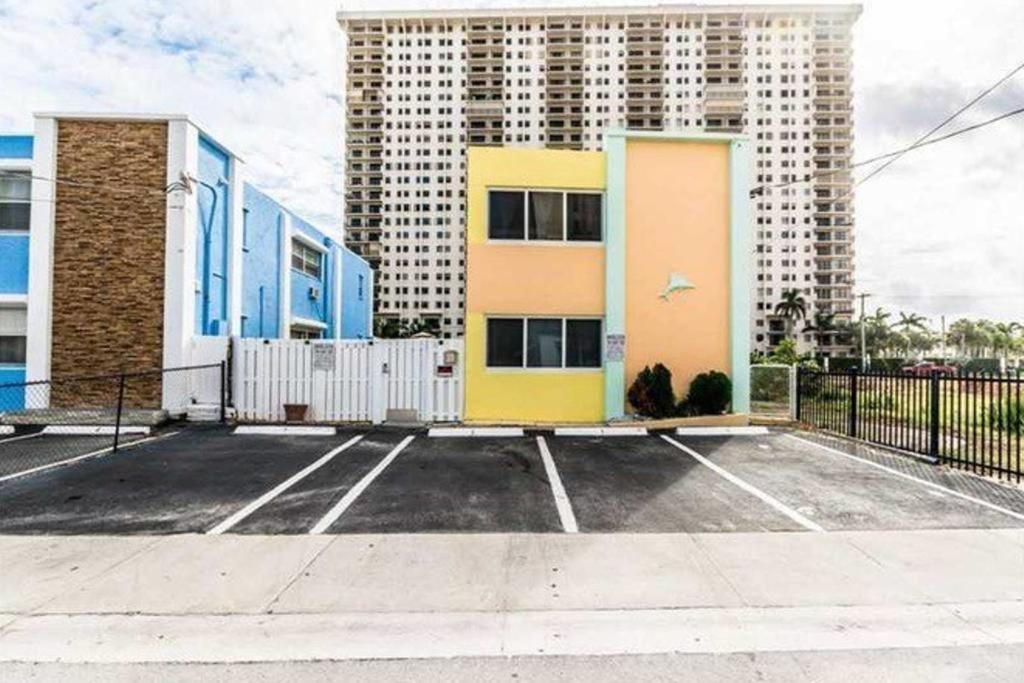 Hollywood Beachfront House מראה חיצוני תמונה