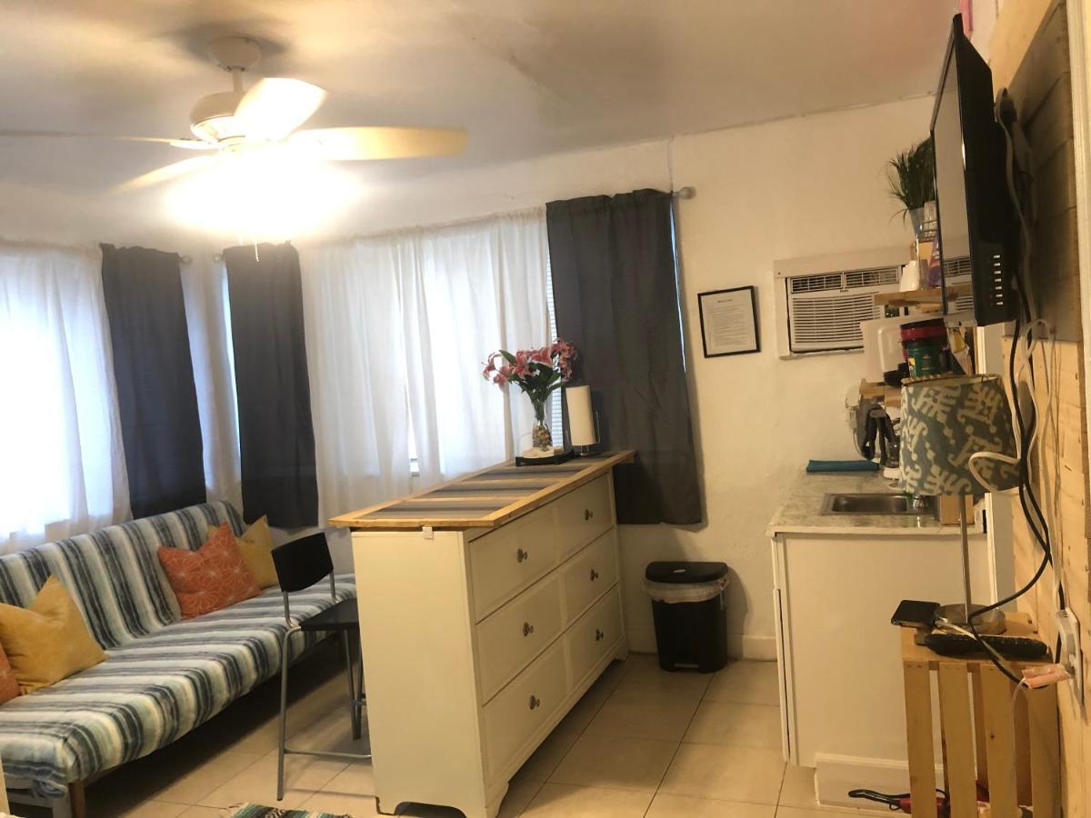 Hollywood Beachfront House מראה חיצוני תמונה